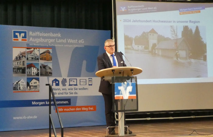 Hermann Scherer während seiner Rede bei der Generalversammlung