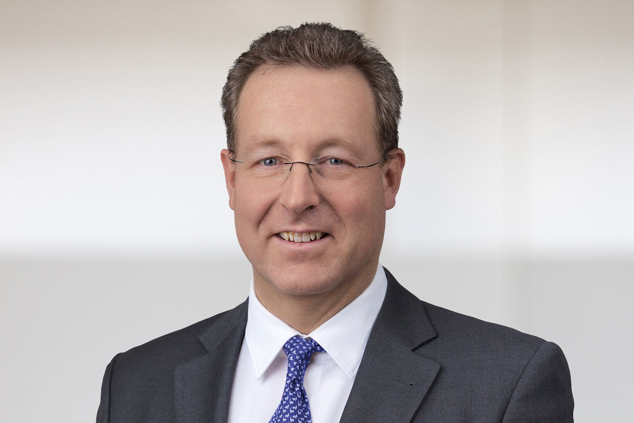 Portrait des Stellv. Aufsichtsratsvorsitzenden Constantin von Gebsattel