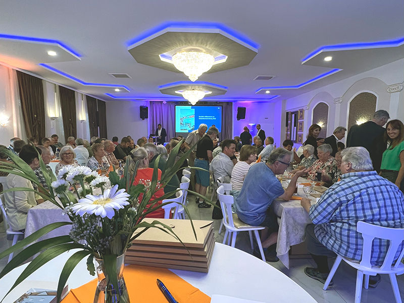 Generalversammlung_Raiba_Saal