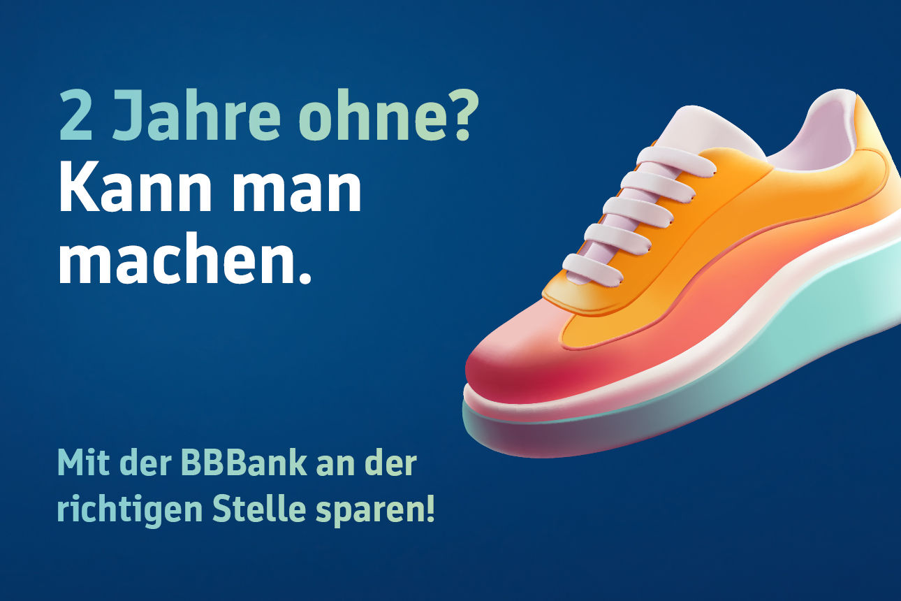 Bild mit Schrift 2 Jahre ohne? Kann man machen. Abbildung Turnschuh