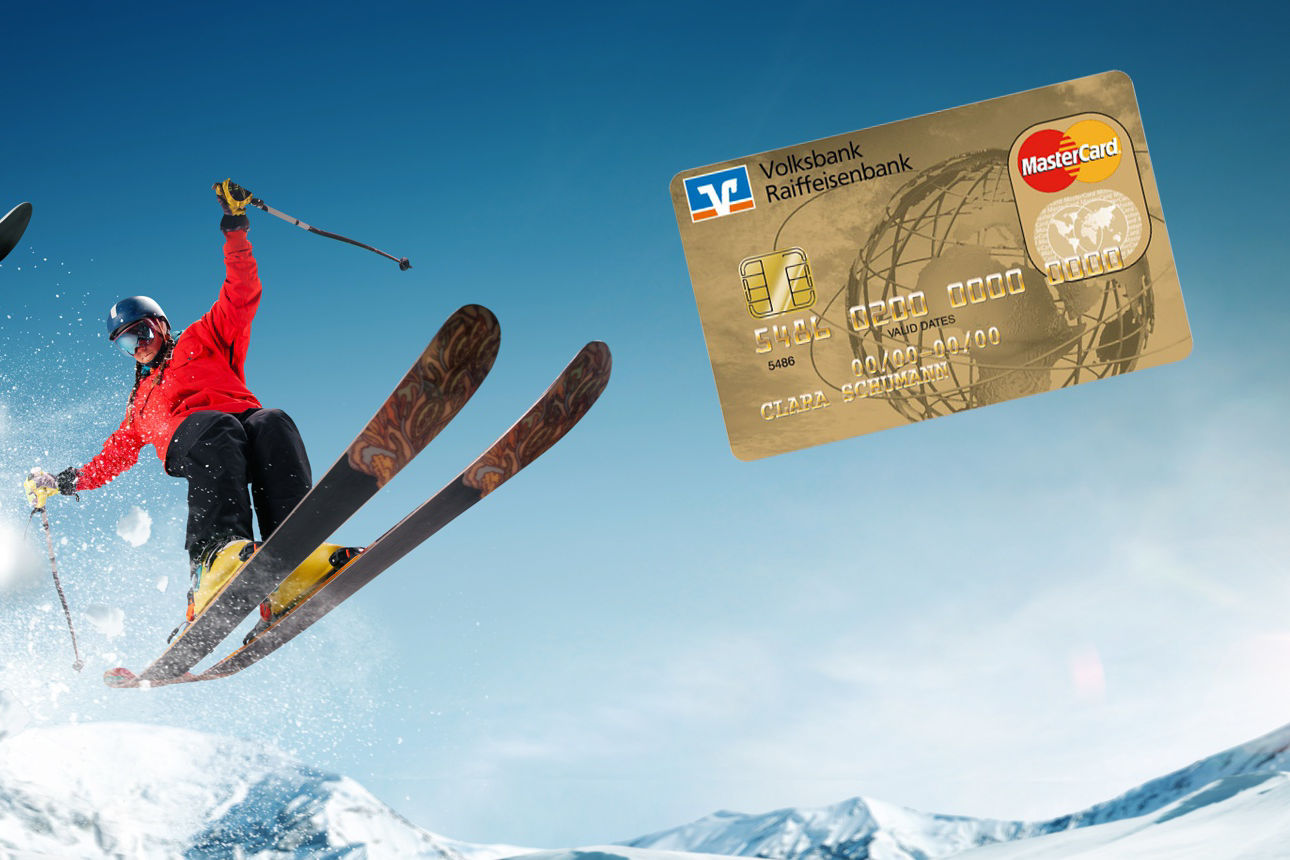 Zwei Wintersportler auf der Piste mit unserer GoldCard als Abbildung