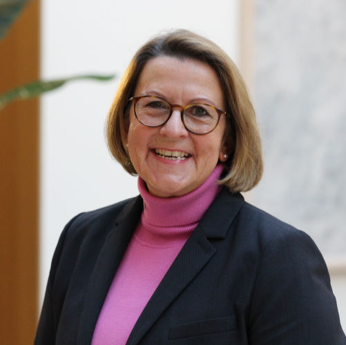 Darstellung unserer Vorstandsassistenz Natalie Graf