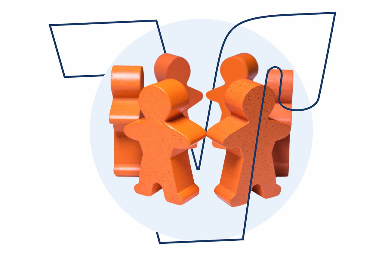 Holzfiguren als Symbol für Gemeinschaft