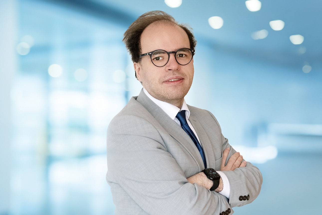 Porträtfoto von Dominik Grießler