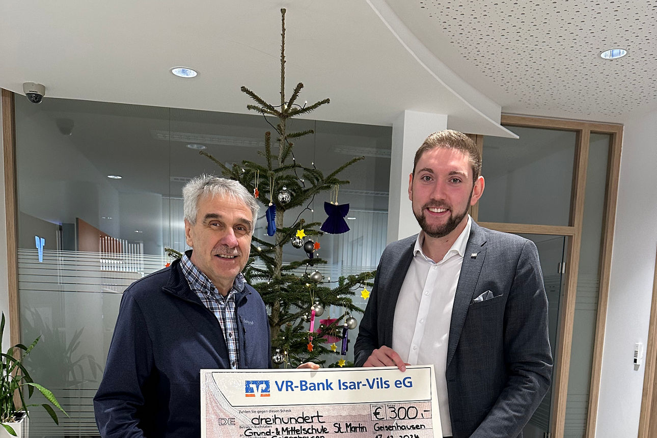 Spendenübergabe an die Grund- und Mittelschule St. Martin Geisenhausen