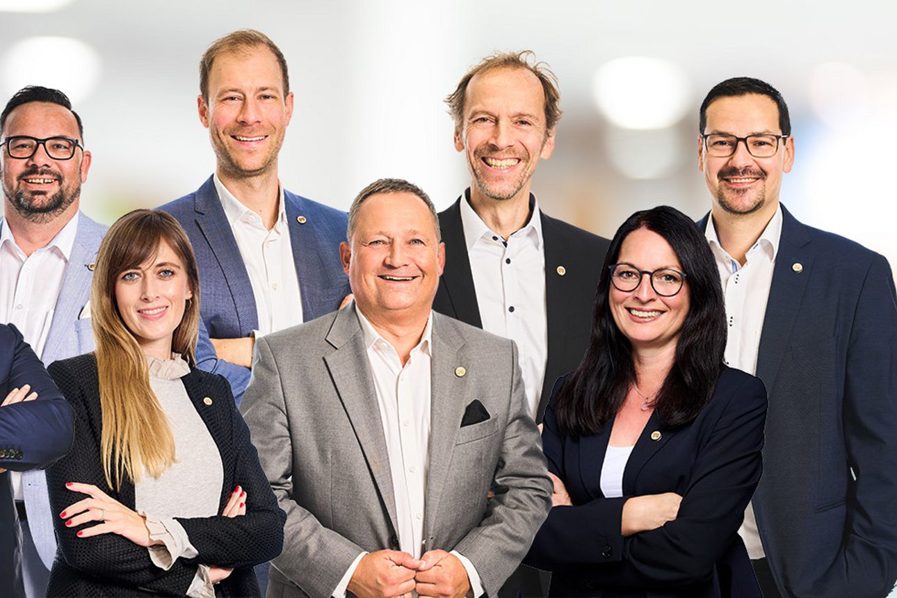Gruppenfoto mit 9 Firmenkundenberatern der Volksbank Rottweil eG