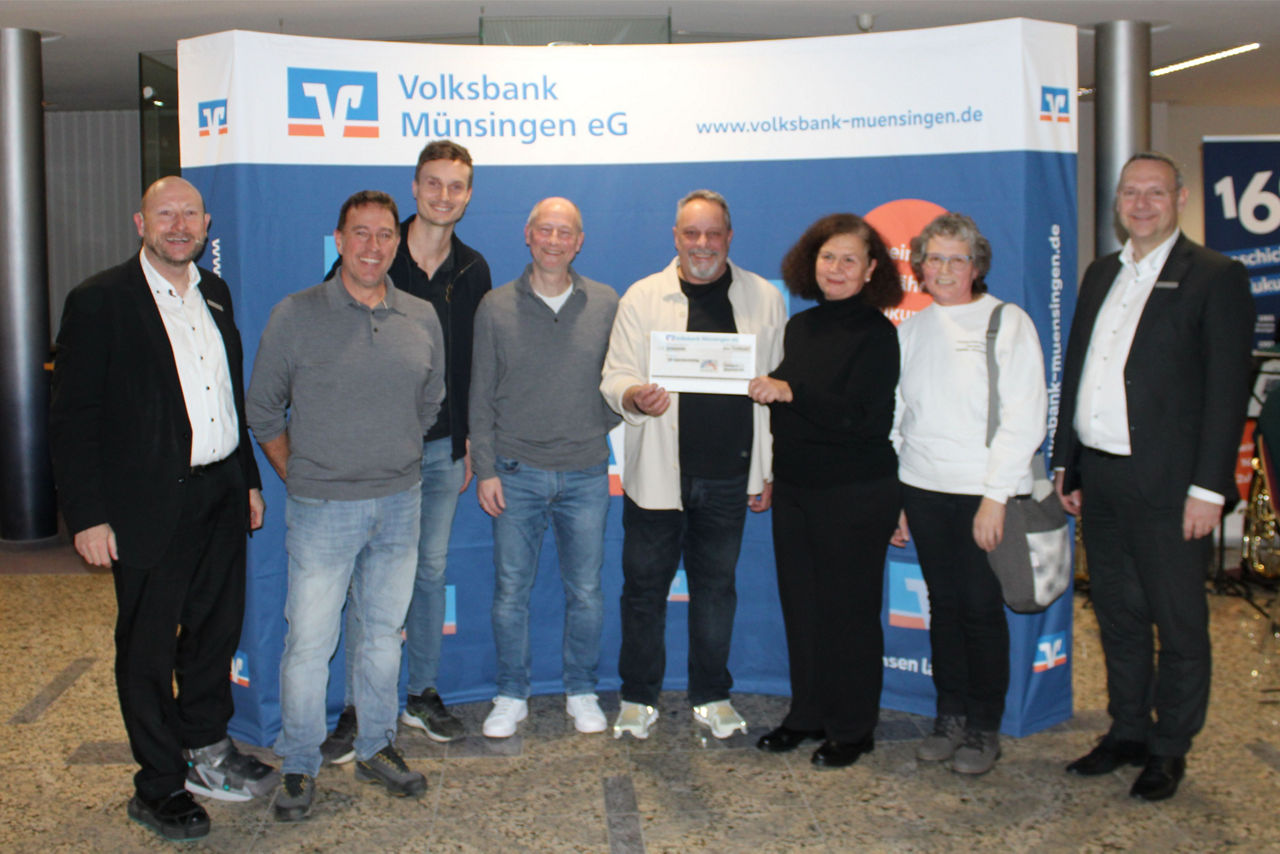 Gruppenbild Gewinner 1.000 Euro