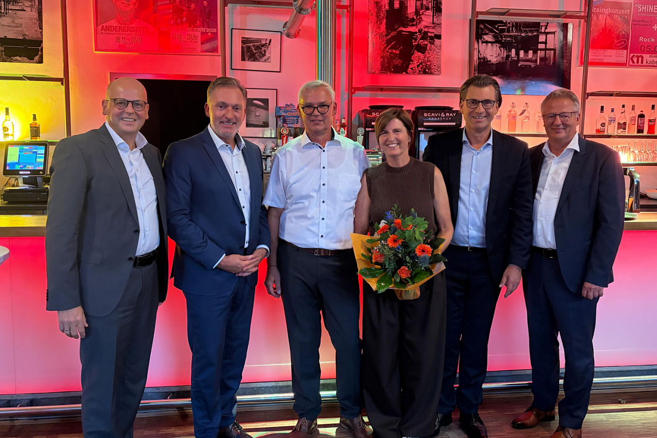 v. l. Ralf Löbach, Holger Hürten, Joachim Kronimus, Marion Kronimus, Matthias Lutz und Andre Schmeis