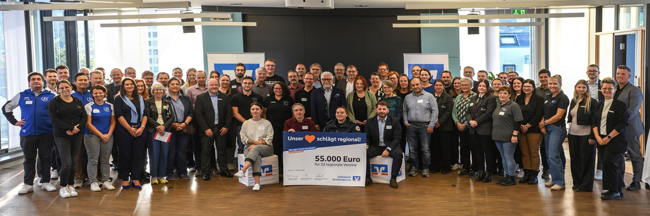 22 Vereine freuen sich über 55.000 Euro