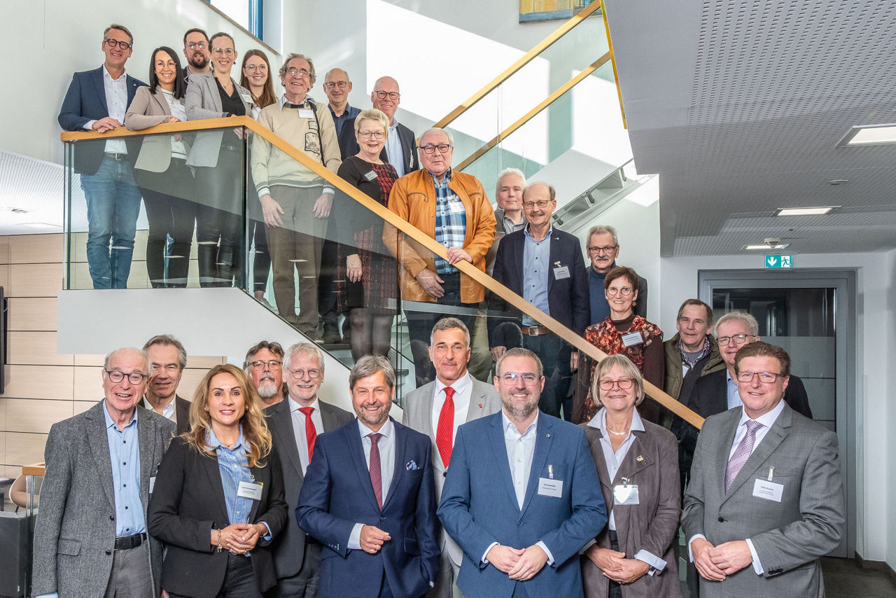 Übergabe Großspende der Volksbank Rhein-Erft-Köln eG