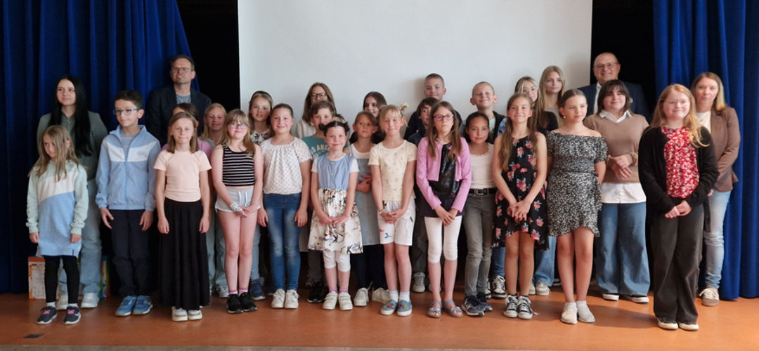 Die Schulsiegerinnen und Schulsieger des 55. Internationalen Jugendwettbewerbs der Region Coburg Sonneberg
