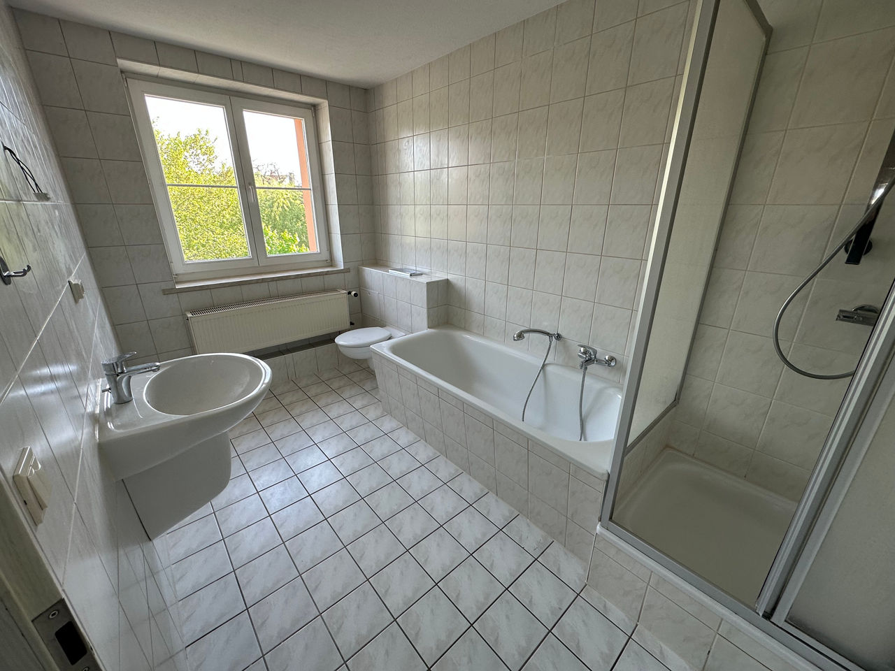 Blick in das Badezimmer