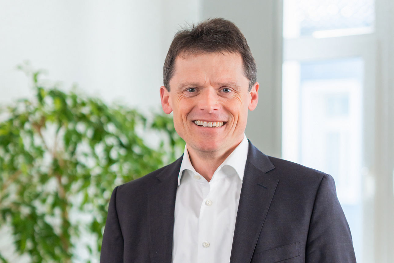 Porträtfoto von Christoph Gubert