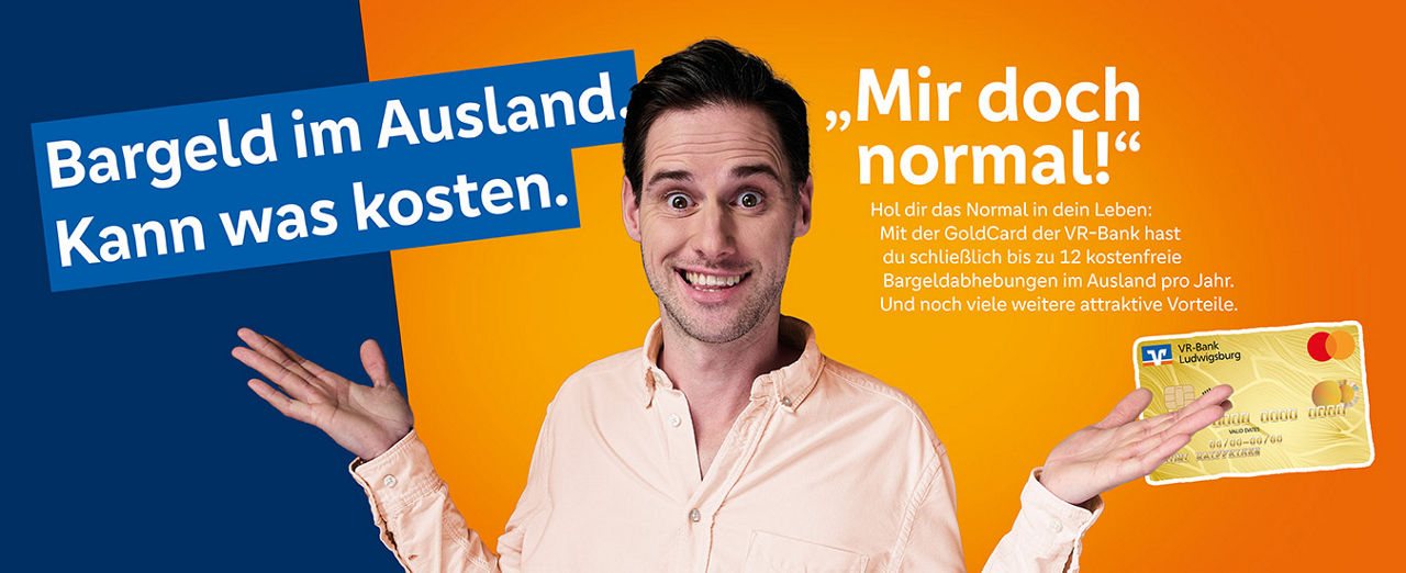 Mann mit Orangenem Hemd