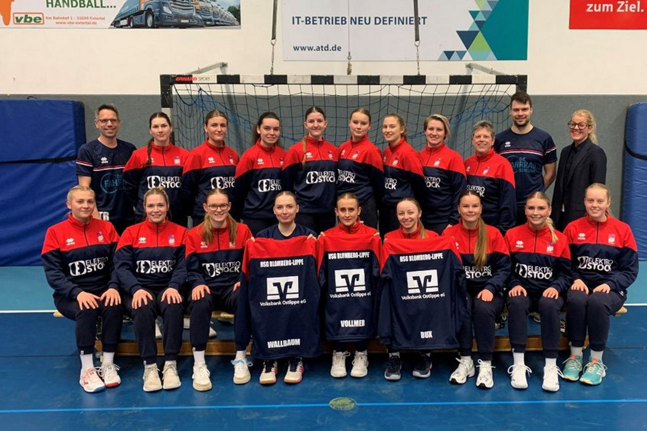 Team in Trainingsanzügen