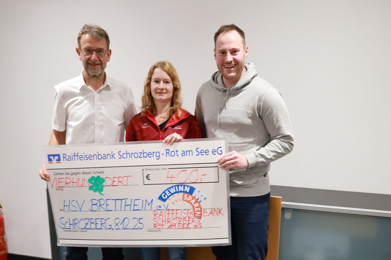 Spendübergabe an den HSV Brettheim
