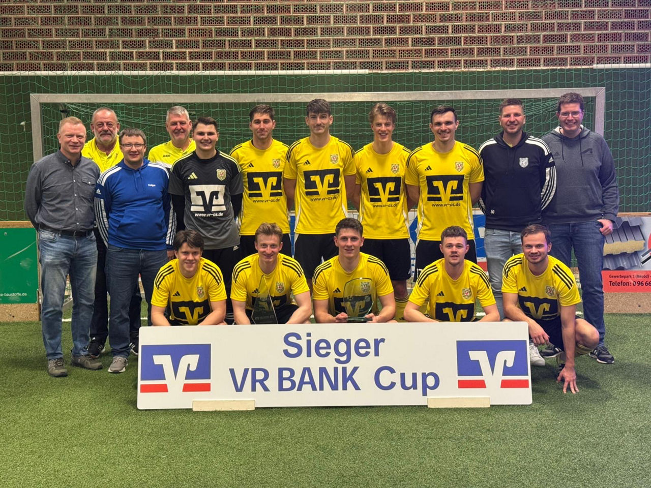 Gruppenbild von Teilnehmendem des SV Illschwang Hallenmasters 2026