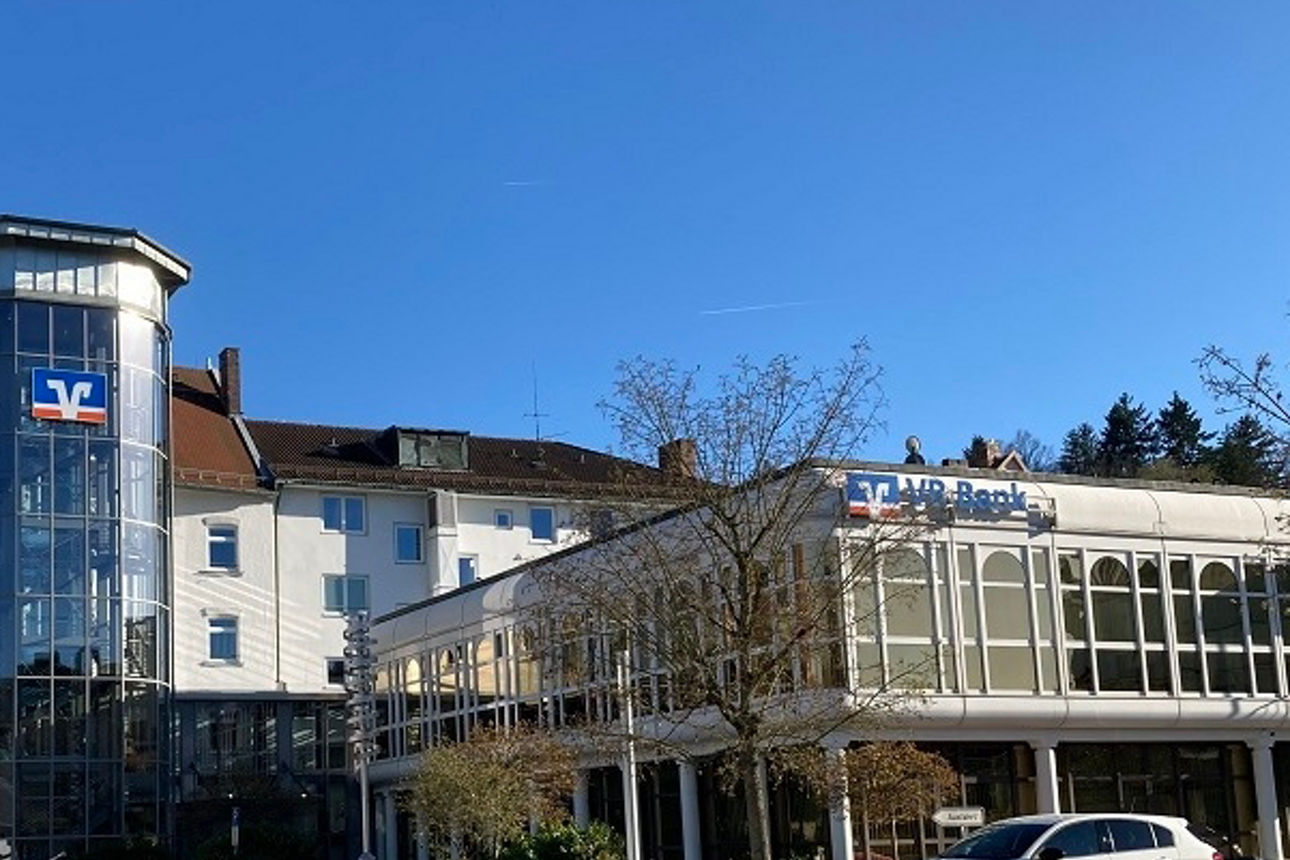 Hauptstelle Kulmbach Ansicht vom Parkplatz aus