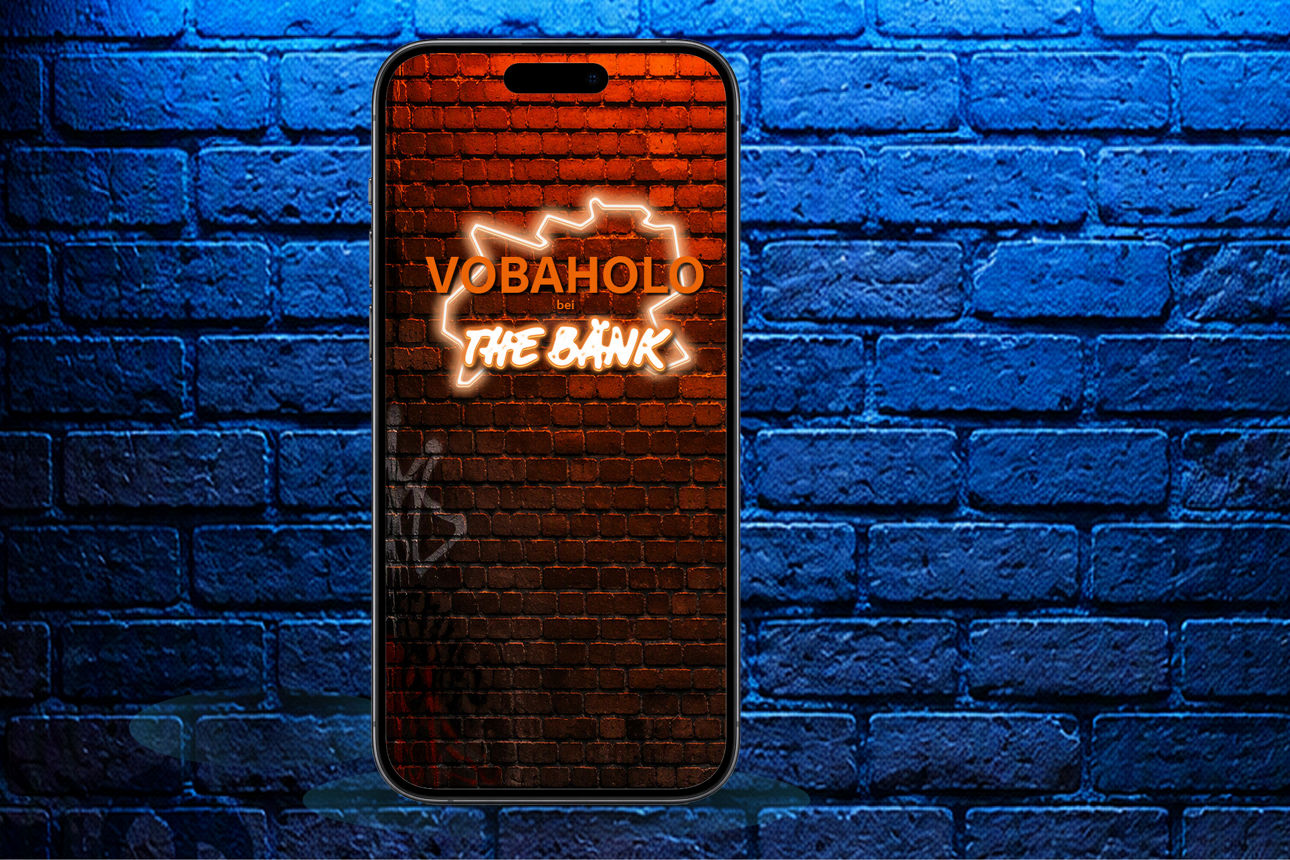   Sie sehen ein Handy mit der aufschrift THE BÄNK darauf.