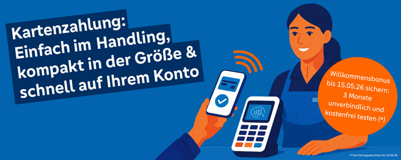 Eine Person zahlt an einem Terminal