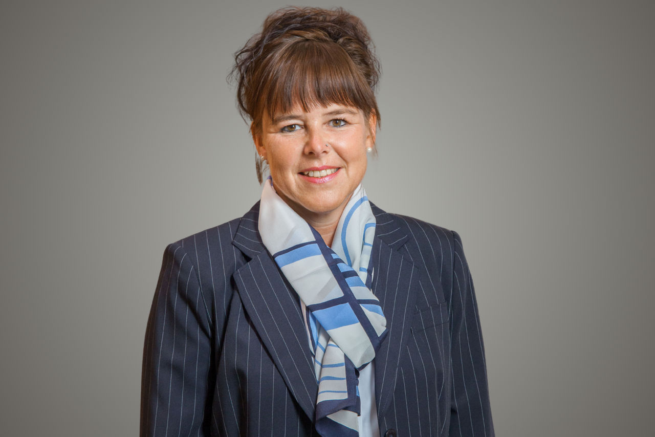 Porträt von Nadine Heil
