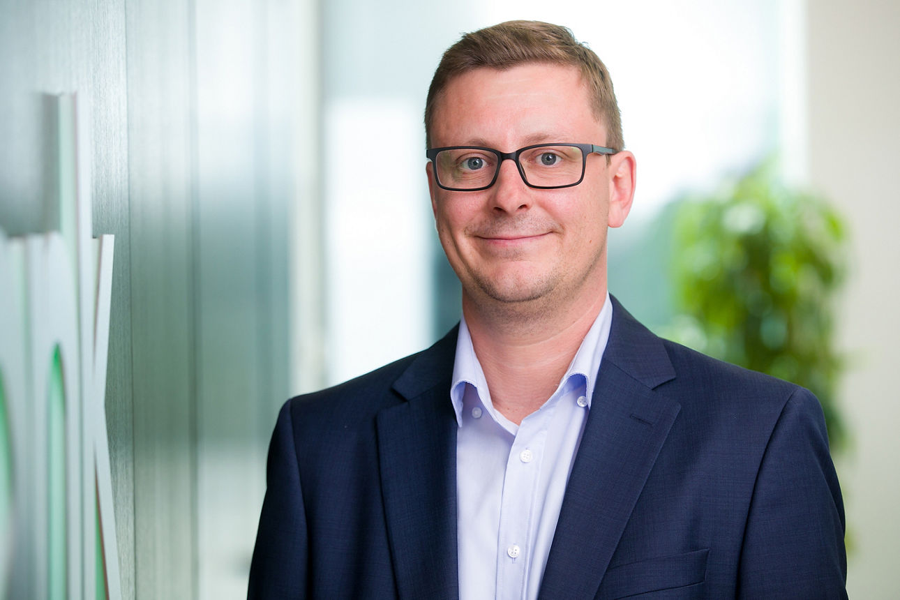 Portrait von Dominik Heinz