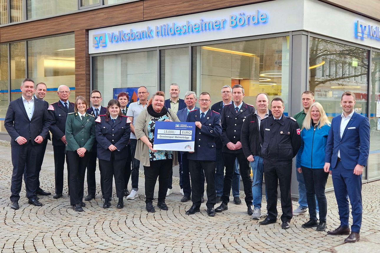 13.000 Euro: Volksbank Hildesheimer Börde unterstützt gemeinnützige Initiativen 