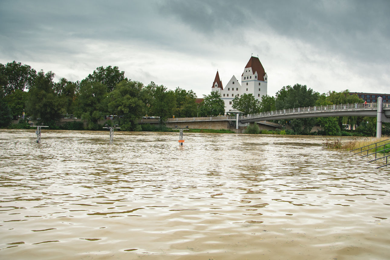 Couple is shopping online/making reservation on the beach