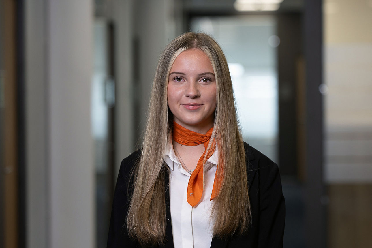 Azubi der VR-Bank Landau-Mengkofen eG