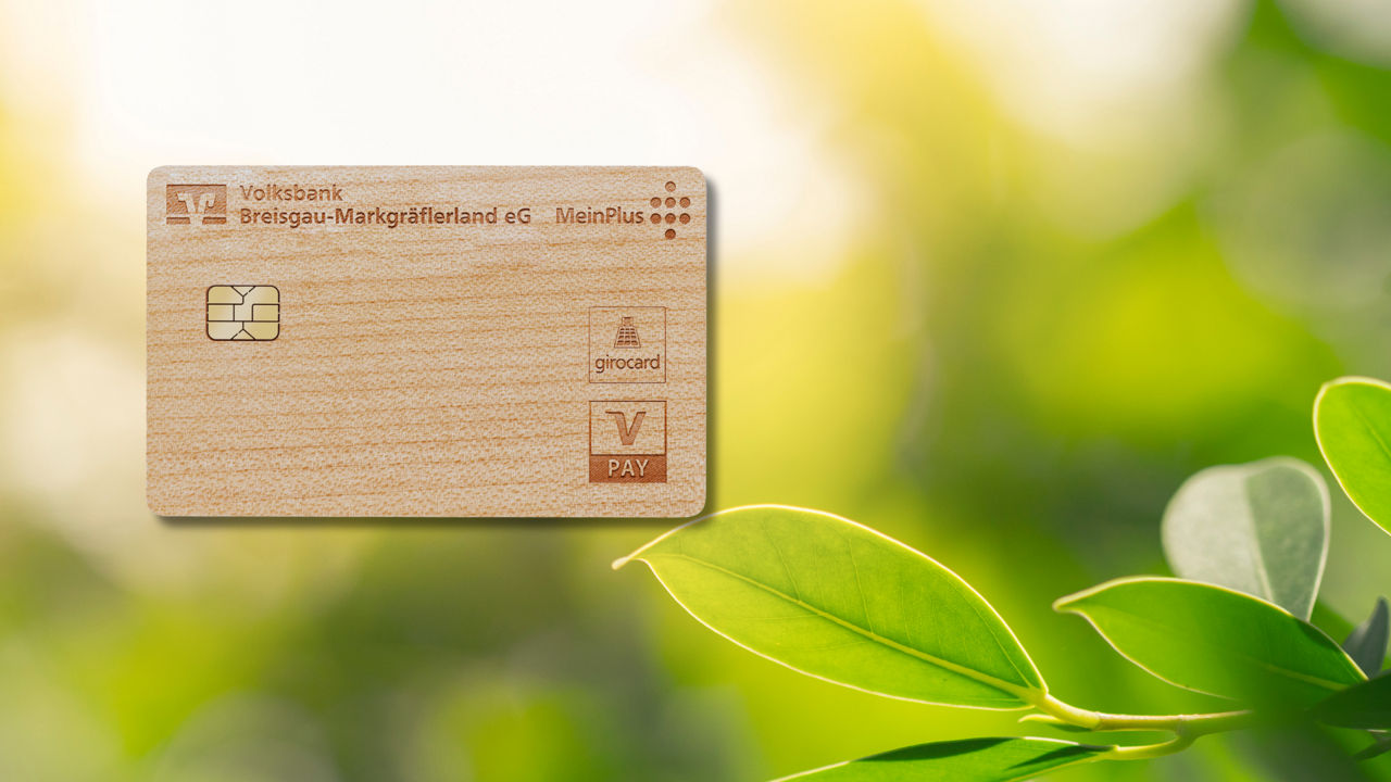 Die girocard aus Holz - vollständig biologisch abbaubar