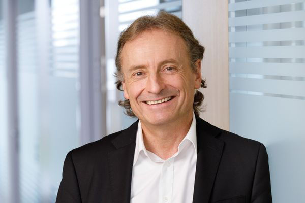 Robert Huf - Wertpapierspezialist Private Banking