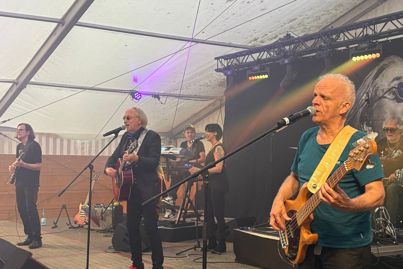 Mitgliederversammlung  2025 - Live Musik Band Mariuzz