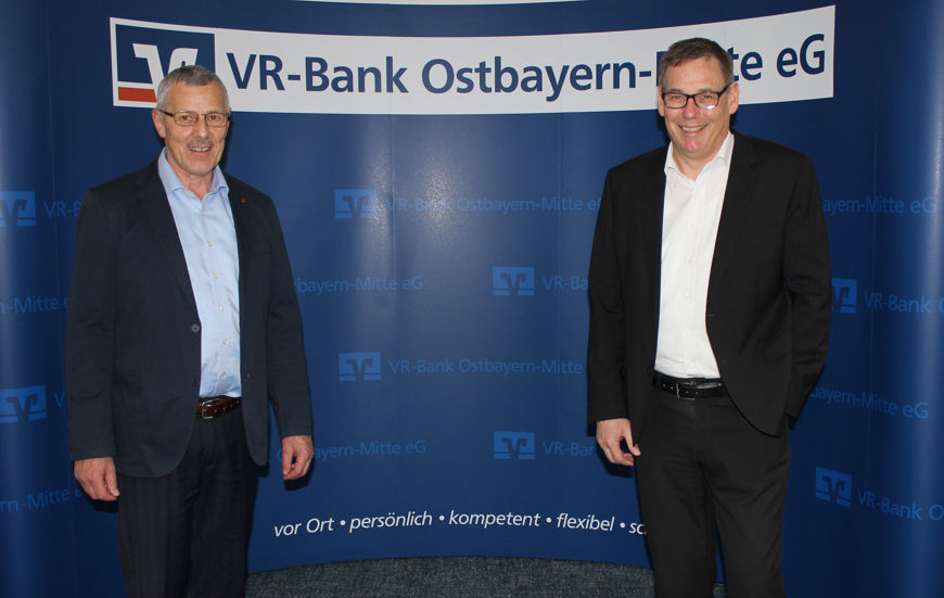 Franz Kronawitter feiert 35 Jahre Betriebszugehörigkeit