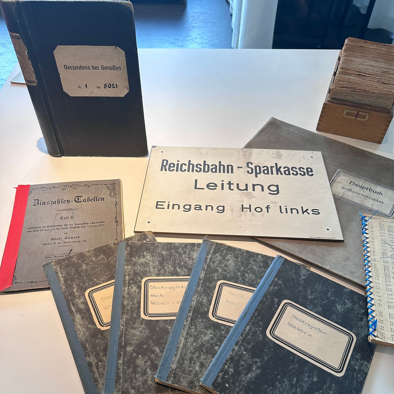 Genossen Buch