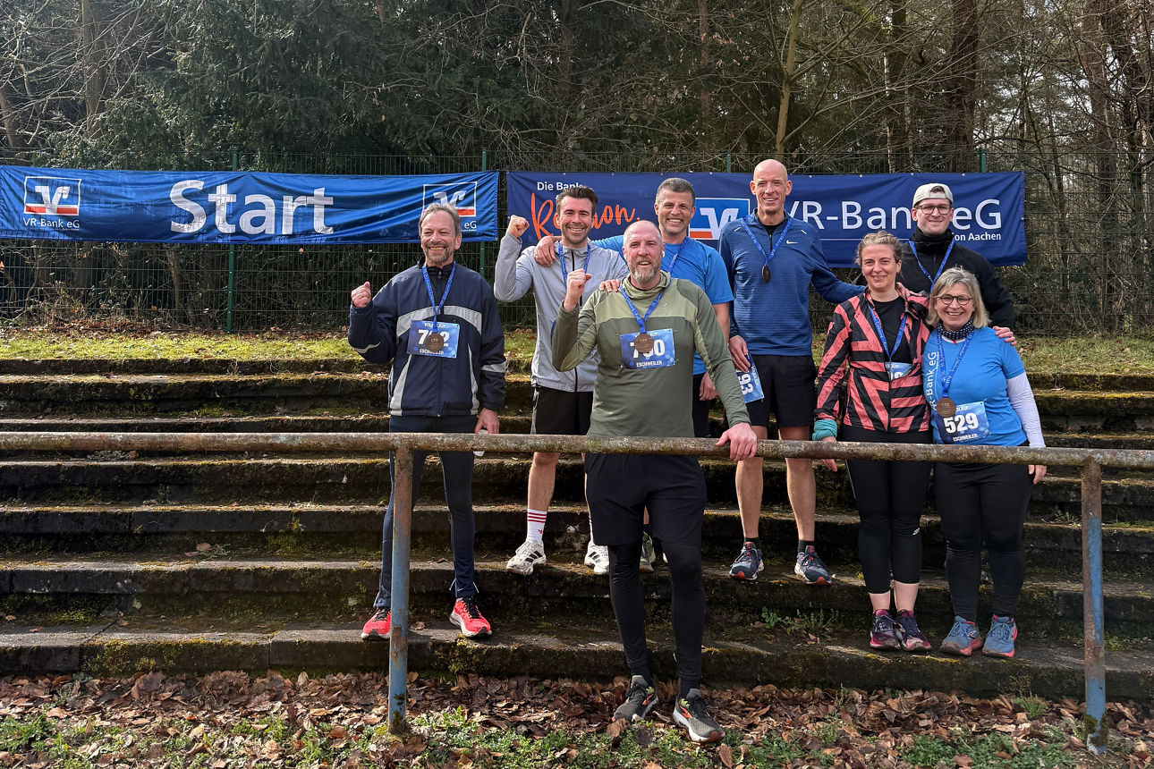 Team der VR-Bank beim Eschweiler Volkslauf