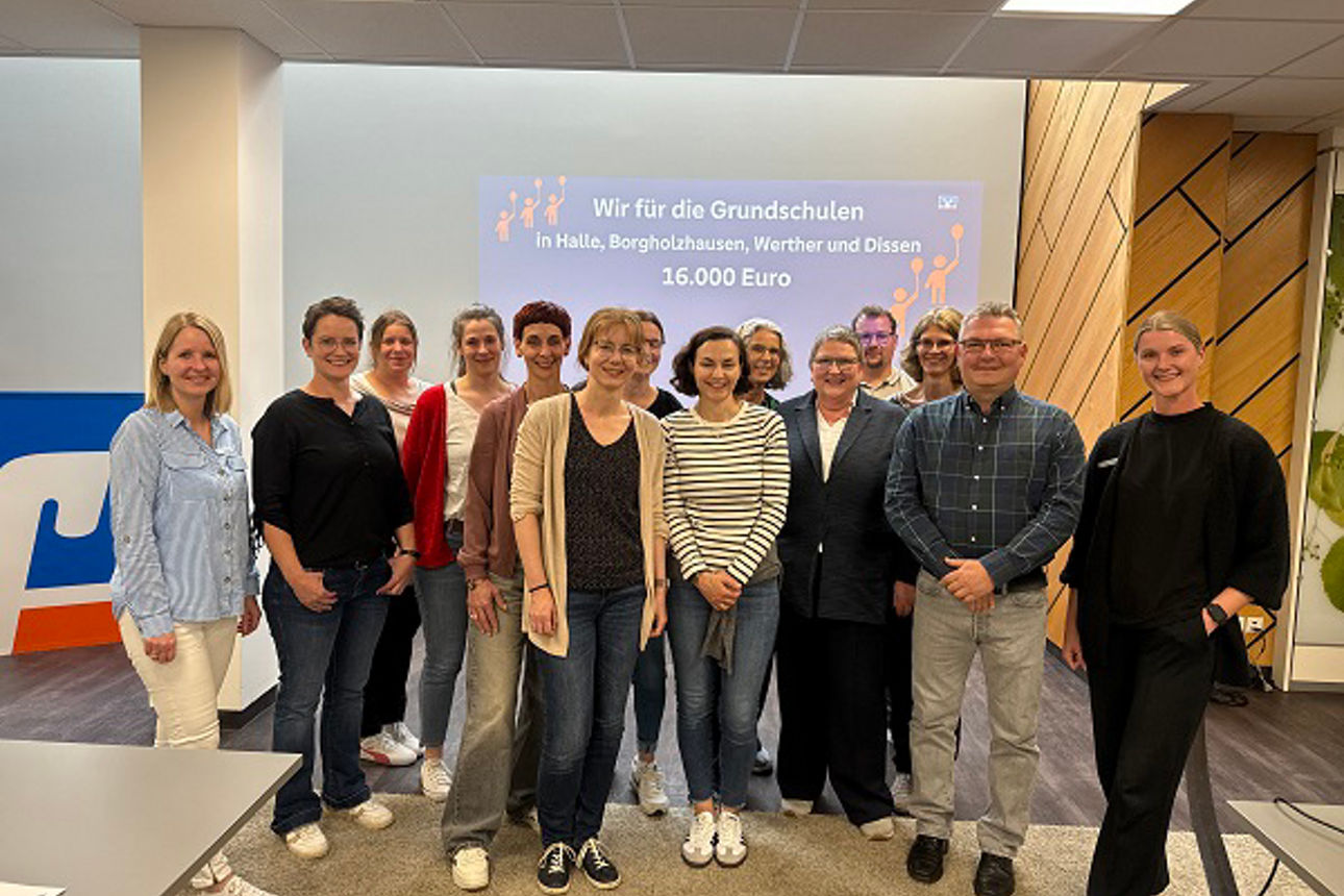 Gruppe von Personen bei einer Präsentation
