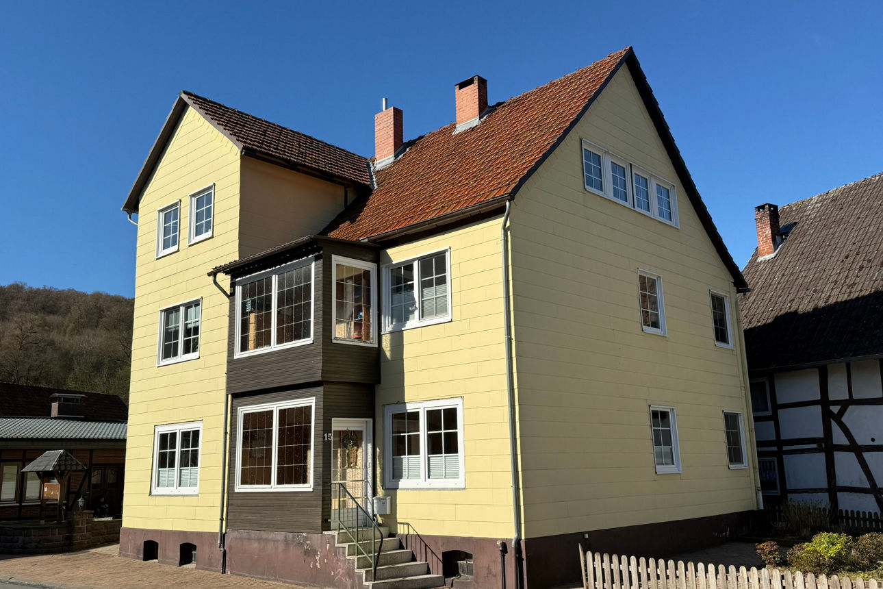 1-2 Fam Wohnhaus Reileifzen 1