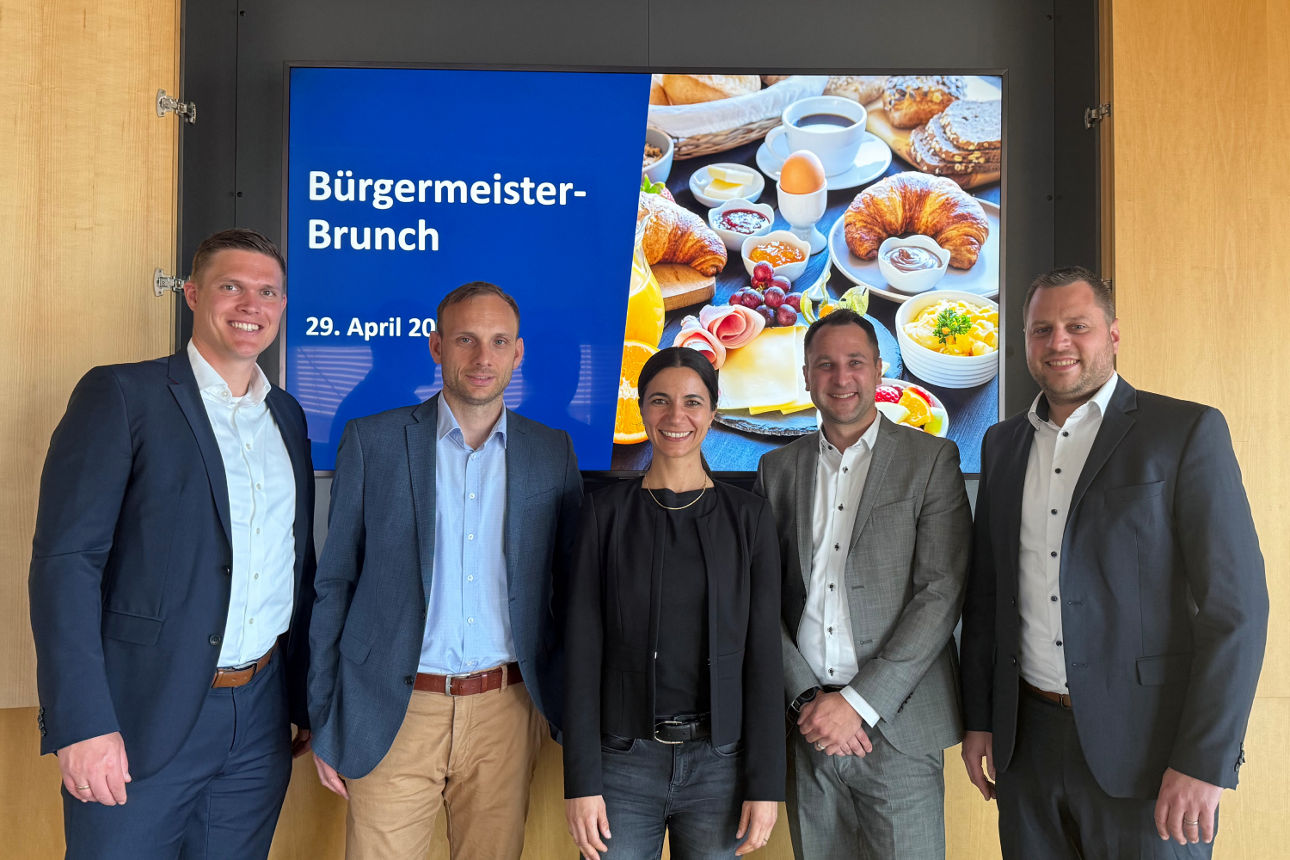 Die Referenten des Bürgermeister-Brunchs gemeinsam mit Vorständin Selina Gruß