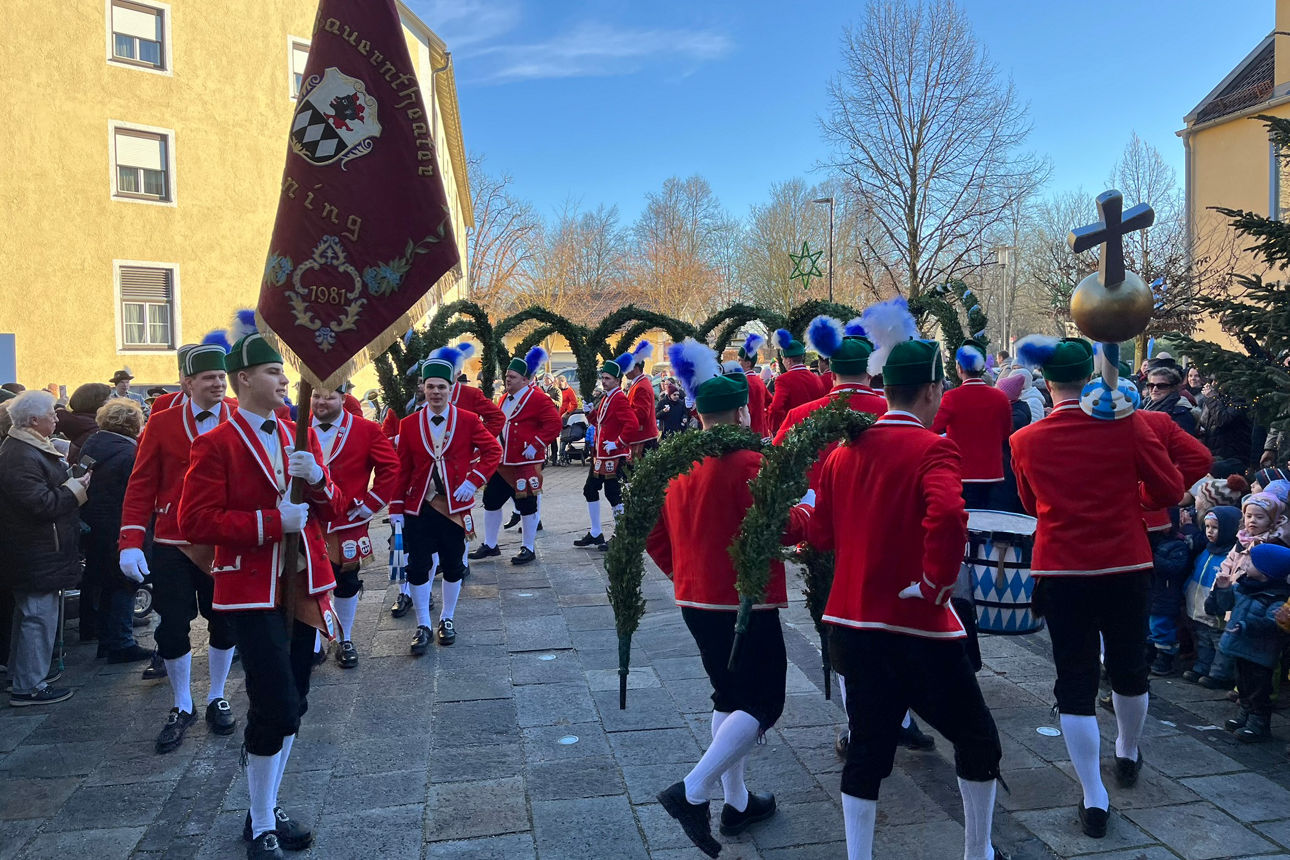 Schäffler beim Tanz