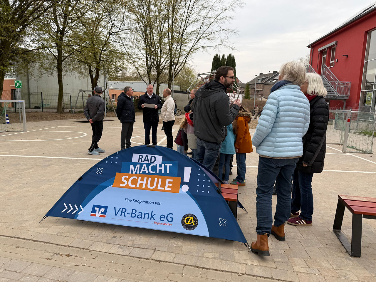 Das Projekt "Rad macht Schule" an der Sebastianusschule in Würselen.
