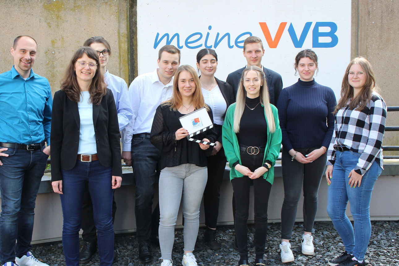 Scheckübergabe in der Hauptstelle Saarlouis