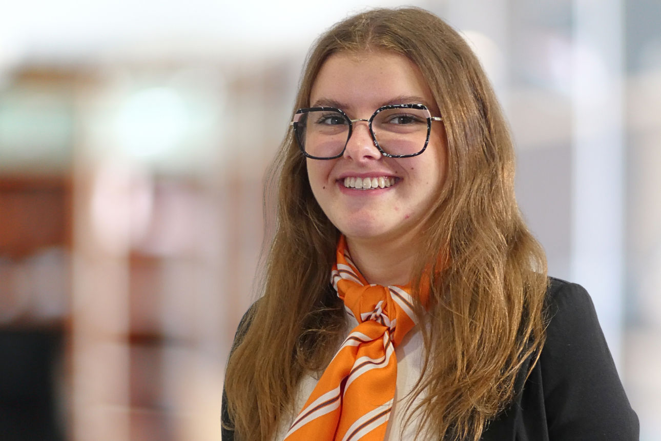 Marietta Ilg Servicemitarbeiterin