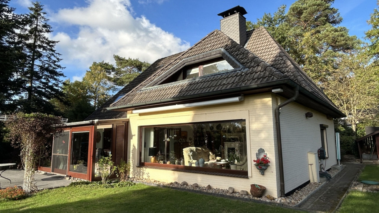 Sehr gepflegtes Einfamilienhaus für Familien oder Paare in Maschen-Heide