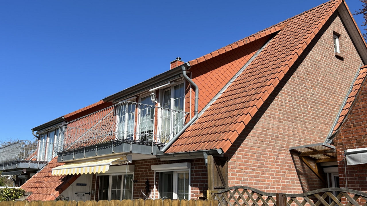 Gemütliche 3-Zimmer-Oase mit Balkon & Gartenhaus in Adendorf