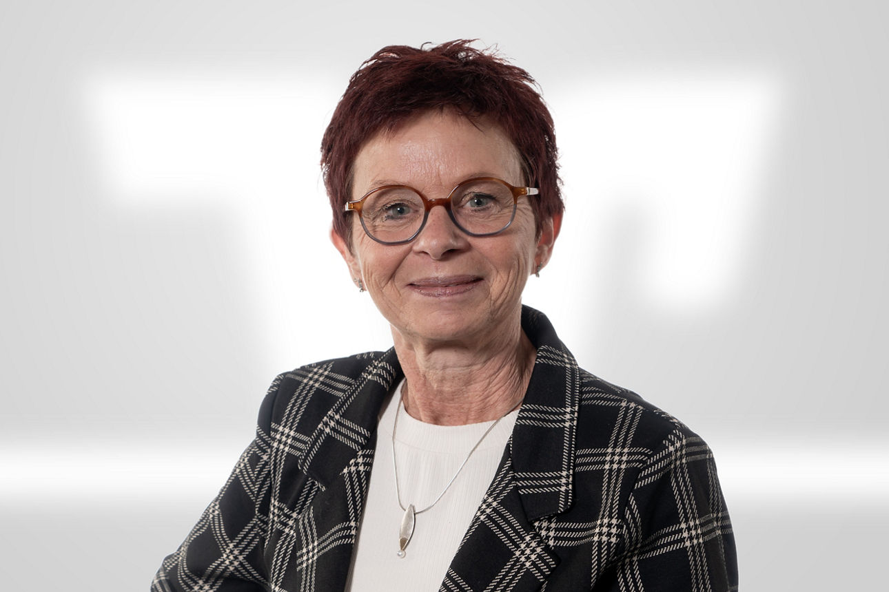 Sabine Int-Veen, Vorstandssekretariat