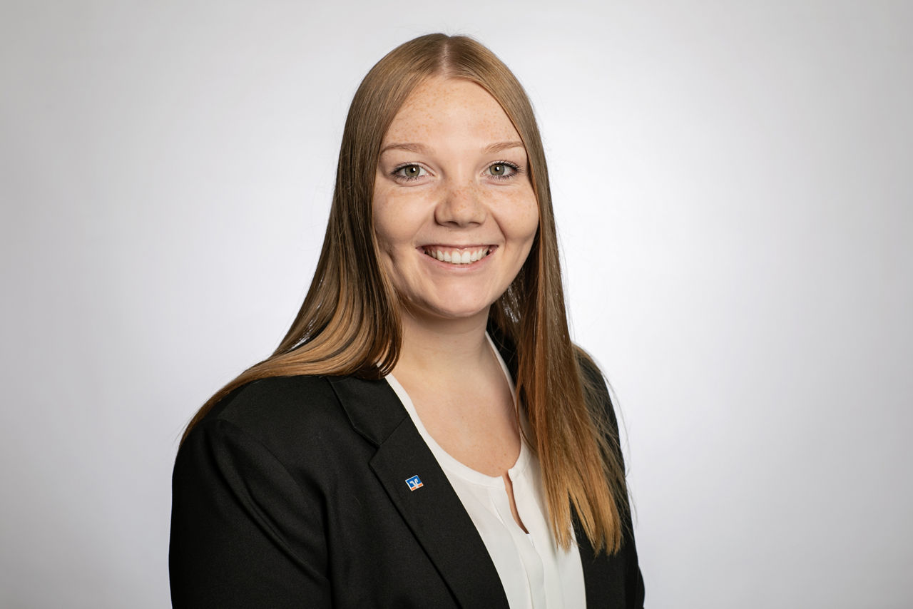 Mitarbeiterfoto von Jana Marie Hansen