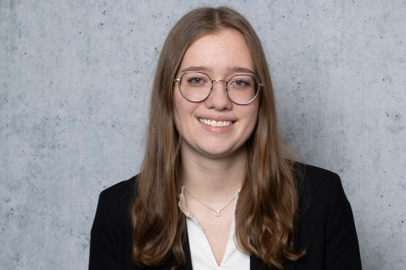 Profilbild  Jennifer Emmert