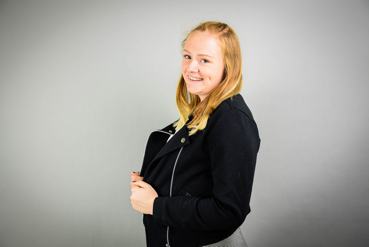 Foto unserer Mitarbeiterin Jenny-Sophie Tiborski