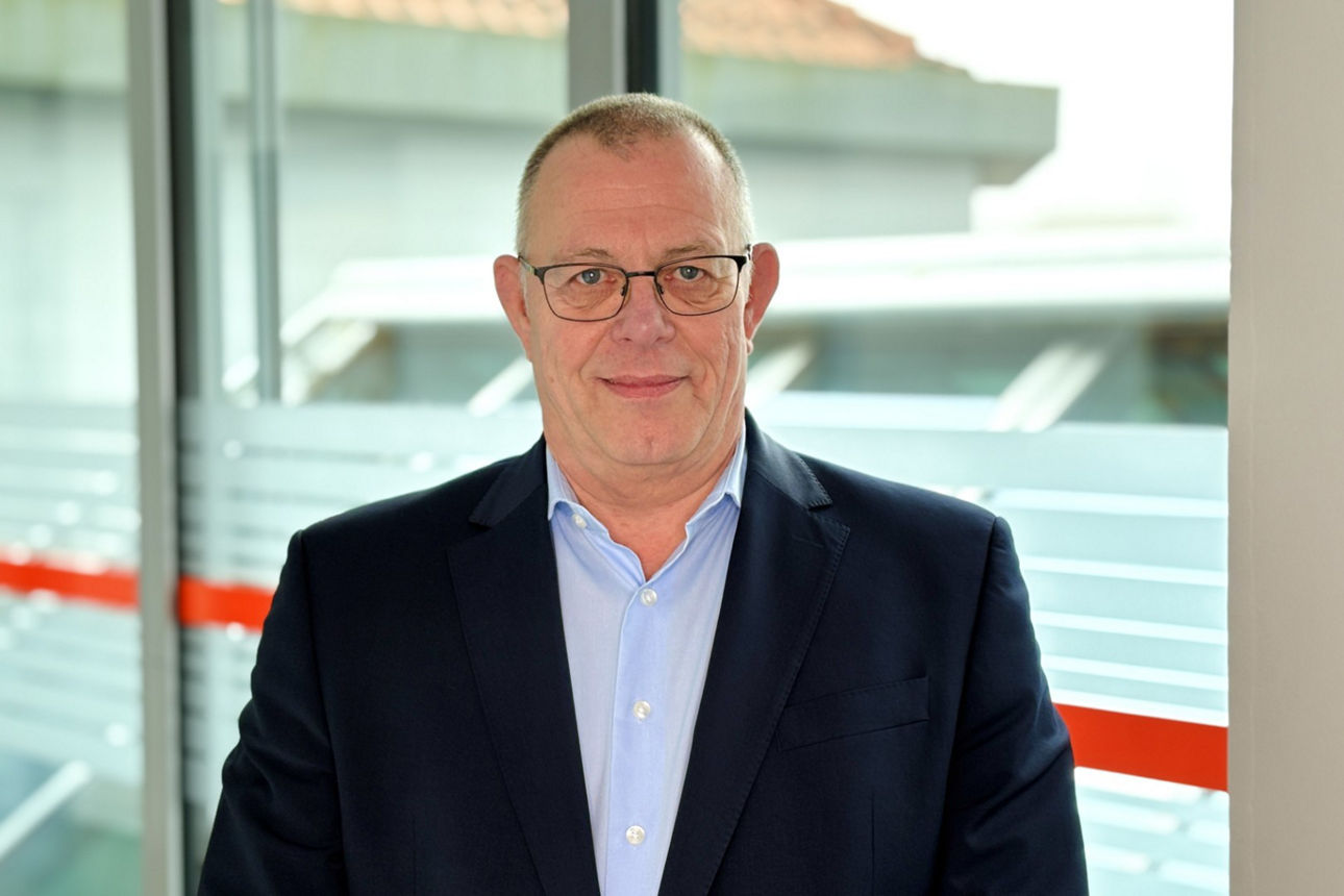 Jens Häde, Mitarbeiter der Volksbank eG Westrhauderfehn