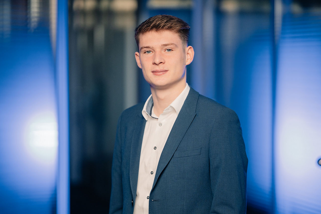 Personalbild Jonas Ostermann